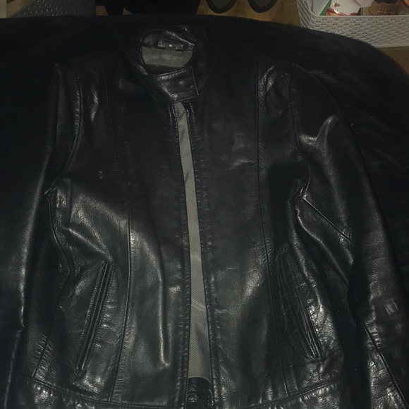 leather jacket - Picture 1 of 1